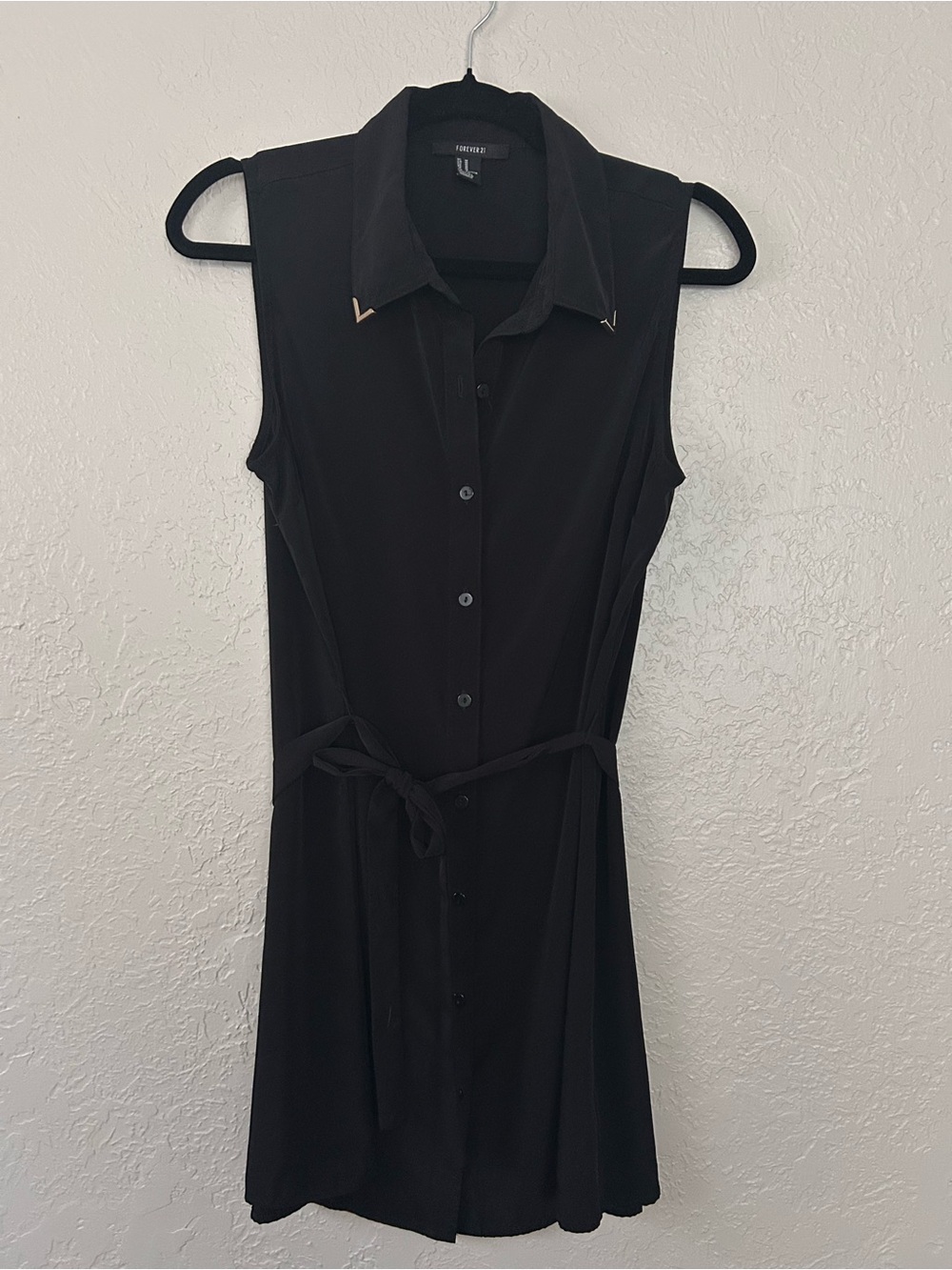Forever 21 Black Sleeveless Shirt Dress with Tie Waist
